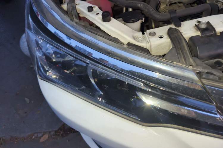 Used Toyota Corolla 2017 Revised Version 1.2T S-CVT GL-i Right Front Headlight