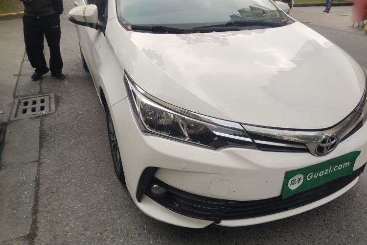 Used Toyota Corolla 2017 Revised Version 1.2T S-CVT GL Right Front Headlight
