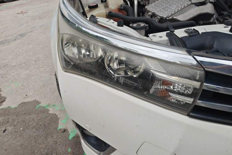 Used Toyota Corolla 2017 1.2T CVT GL-i Leather Edition Right Front Headlight
