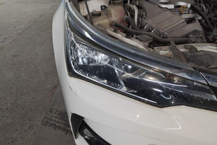 Used Toyota Corolla 2017 Revised Version 1.2T S-CVT GL-i Right Front Headlight