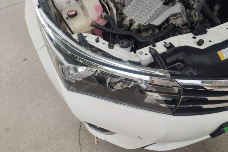 Used Toyota Corolla 2017 1.2T Manual GL Right Front Headlight