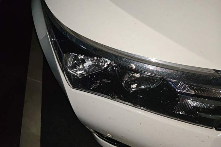 Used Toyota Corolla 2017 1.6L CVT GL Right Front Headlight