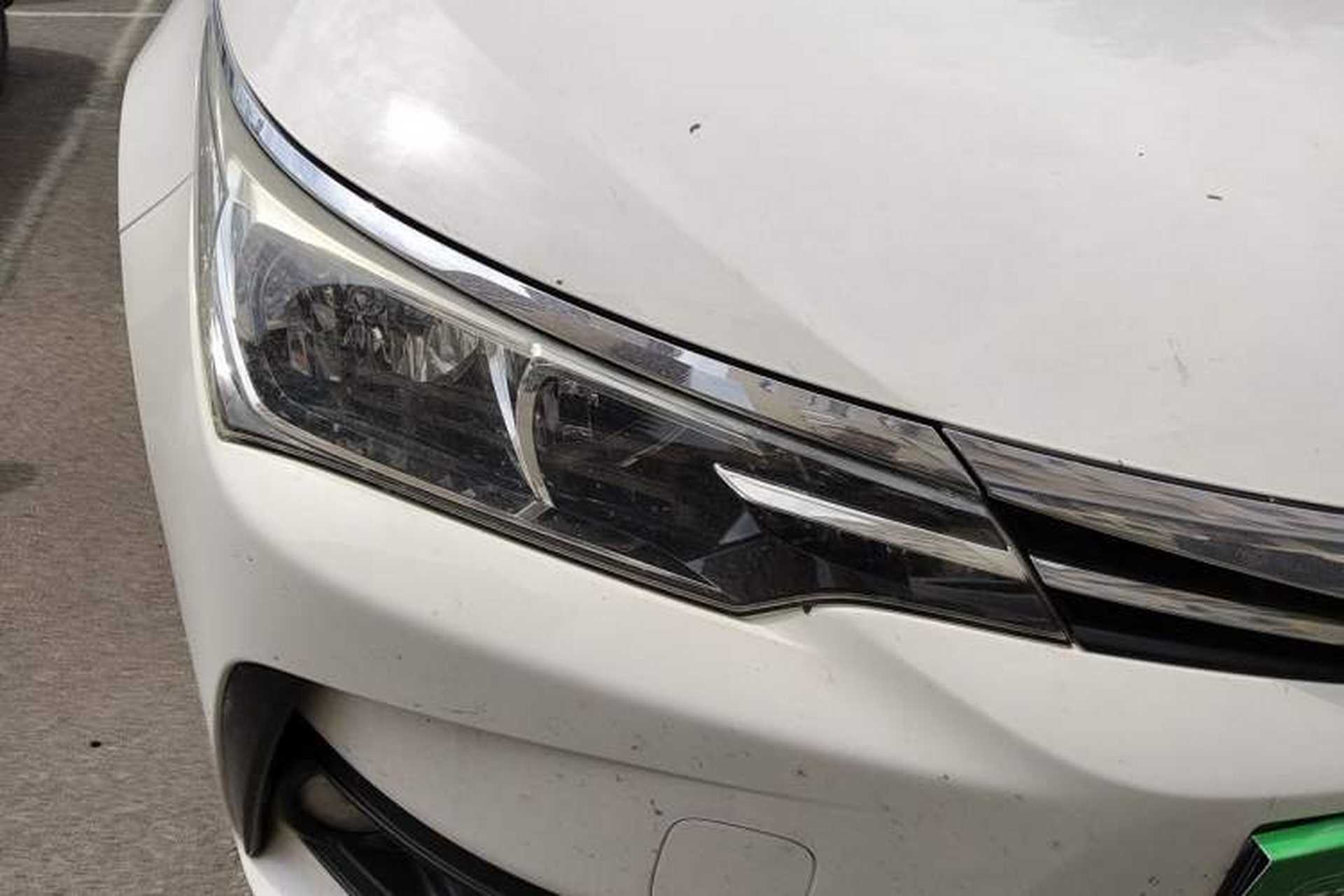 Used Toyota Corolla 2017 Revised Version 1.2T S-CVT GL-i Right Front Headlight