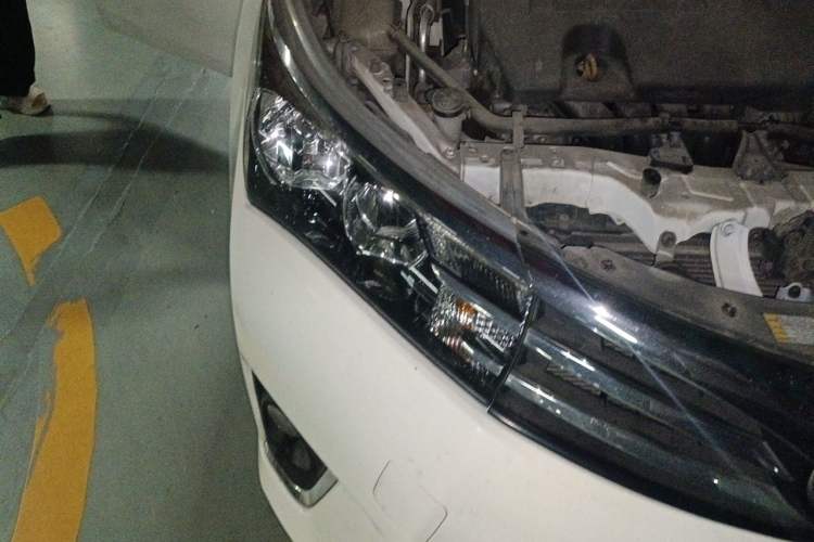 Used Toyota Corolla 2017 Revised Version 1.6L S-CVT GL Right Front Headlight