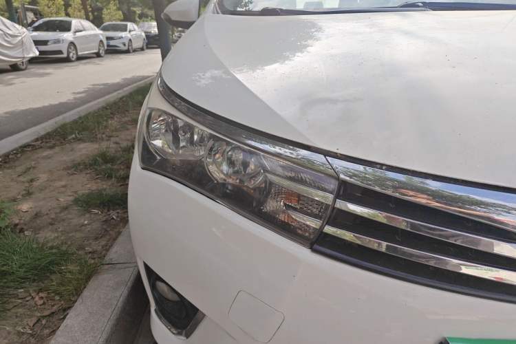 Used Toyota Corolla 2017 1.6L CVT GL Right Front Headlight
