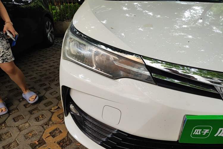 Used Toyota Corolla 2017 Revised Version 1.2T S-CVT GL-i Right Front Headlight