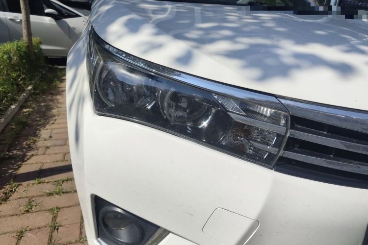 Used Toyota Corolla 2017 Revised Version 1.6L S-CVT GL Right Front Headlight