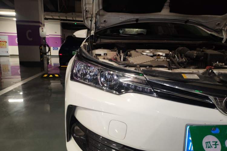 Used Toyota Corolla 2017 Revised Version 1.2T S-CVT GL Right Front Headlight