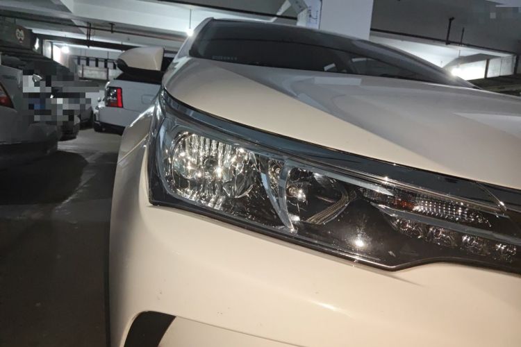 Used Toyota Corolla 2017 Revised Version 1.2T S-CVT GL-i Right Front Headlight