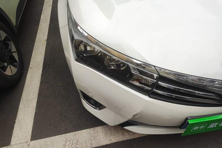 Used Toyota Corolla 2017 1.2T CVT GL-i Leather Edition Right Front Headlight