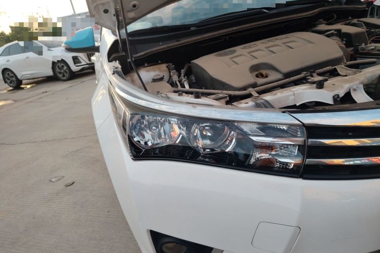 Used Toyota Corolla 2017 Revised Version 1.6L Manual GL Right Front Headlight