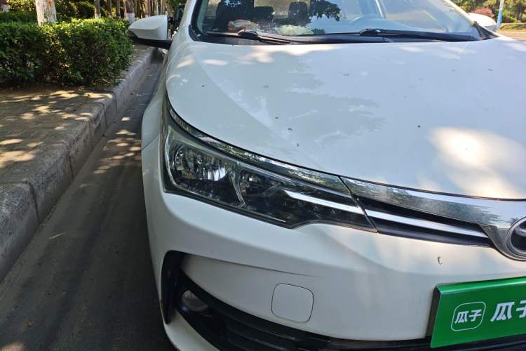 Used Toyota Corolla 2017 Revised Version 1.2T S-CVT GL Right Front Headlight
