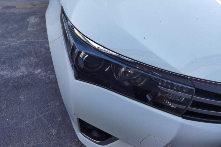 Used Toyota Corolla 2017 1.2T CVT GL Right Front Headlight