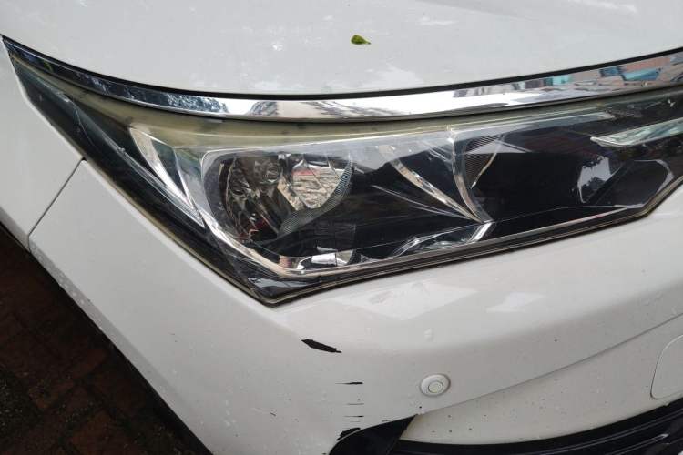 Used Toyota Corolla 2017 1.2T CVT GL-i Right Front Headlight