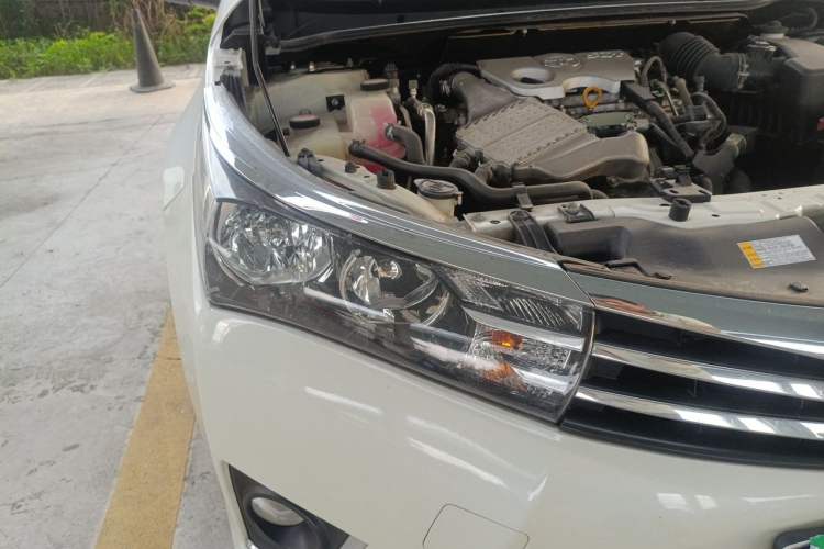 Used Toyota Corolla 2017 1.2T CVT GL Right Front Headlight