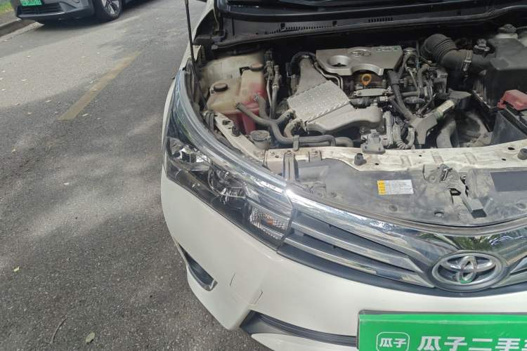Used Toyota Corolla 2017 1.2T CVT GL Right Front Headlight