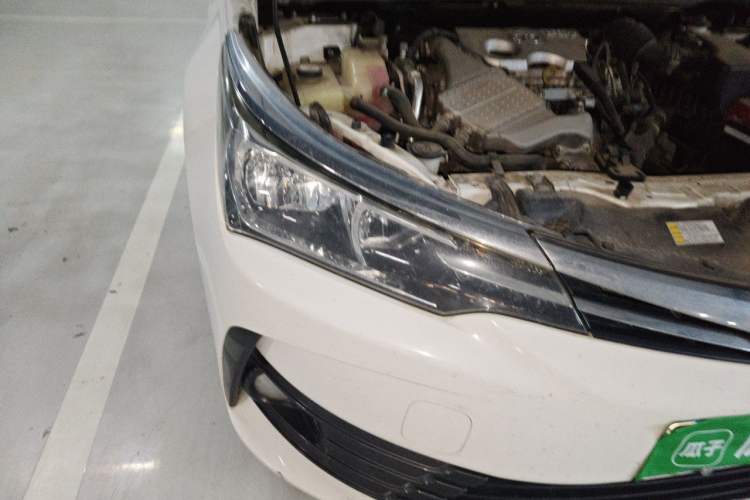 Used Toyota Corolla 2017 Revised Version 1.2T S-CVT GL-i Right Front Headlight