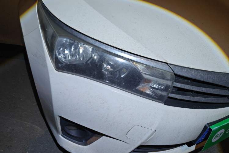 Used Toyota Corolla 2017 Revised Version 1.6L S-CVT GL Right Front Headlight
