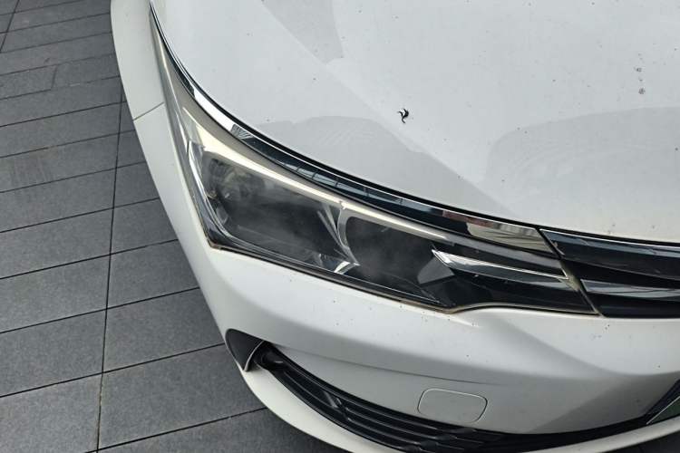 Used Toyota Corolla 2017 Revised Version 1.2T S-CVT GL-i Right Front Headlight