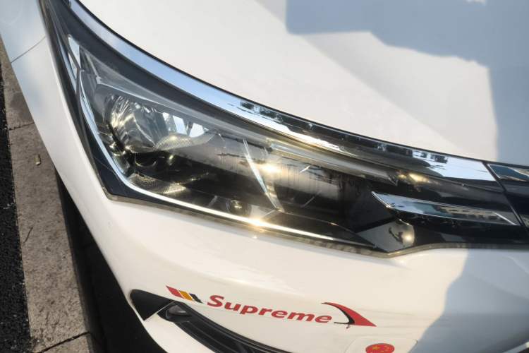 Used Toyota Corolla 2017 Revised Version 1.2T S-CVT GL Right Front Headlight