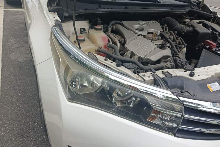 Used Toyota Corolla 2017 1.2T CVT GL Right Front Headlight