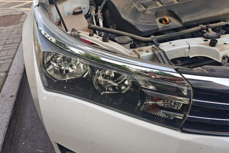 Used Toyota Corolla 2017 1.6L Manual GL Right Front Headlight