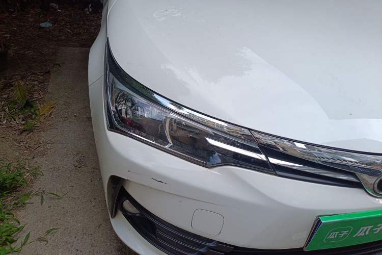 Used Toyota Corolla 2017 Revised Version 1.2T S-CVT GL Right Front Headlight