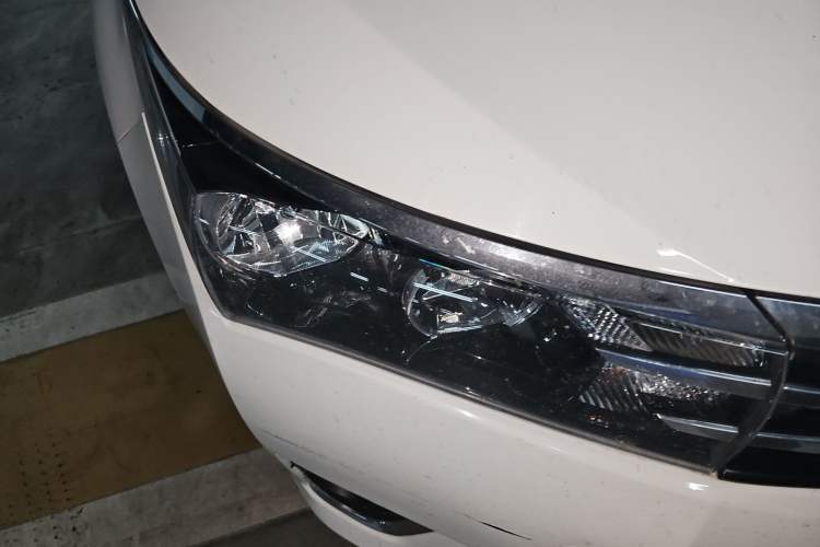 Used Toyota Corolla 2017 1.6L CVT GL Right Front Headlight