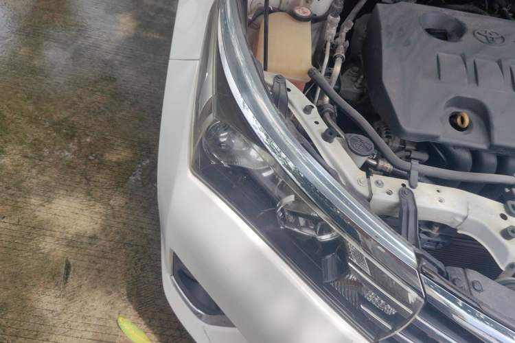 Used Toyota Corolla 2017 Revised Version 1.6L S-CVT GL Right Front Headlight