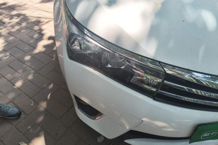 Used Toyota Corolla 2017 1.6L CVT GL Right Front Headlight