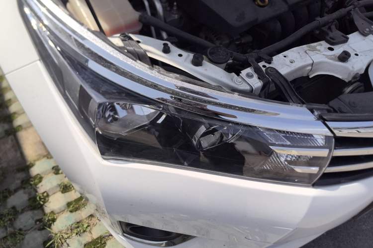 Used Toyota Corolla 2017 Revised Version 1.6L S-CVT GL Right Front Headlight