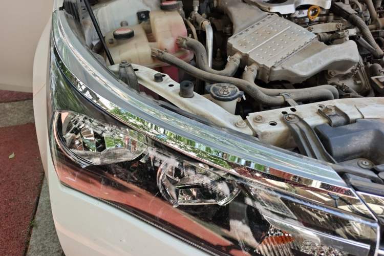 Used Toyota Corolla 2017 1.2T CVT GL Right Front Headlight