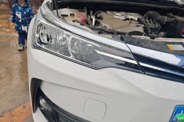 Used Toyota Corolla 2017 Revised Version 1.2T S-CVT GL Right Front Headlight
