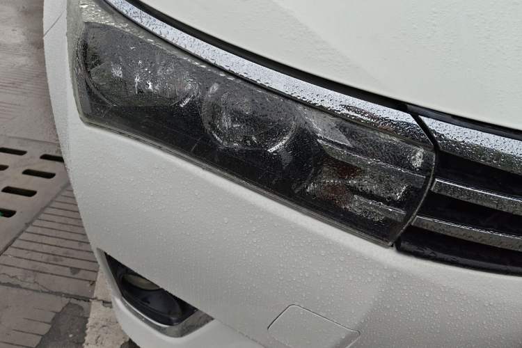Used Toyota Corolla 2017 1.6L CVT GL Right Front Headlight