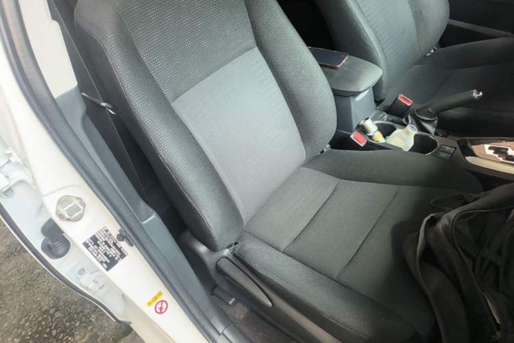 Used Toyota Corolla 2017 Revised Version 1.2T S-CVT GL Right Front Seat