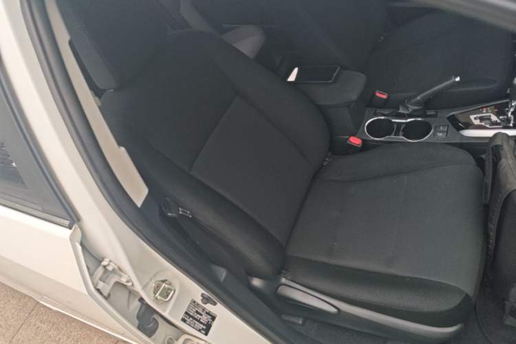 Used Toyota Corolla 2017 Revised Version 1.2T S-CVT GL-i Right Front Seat