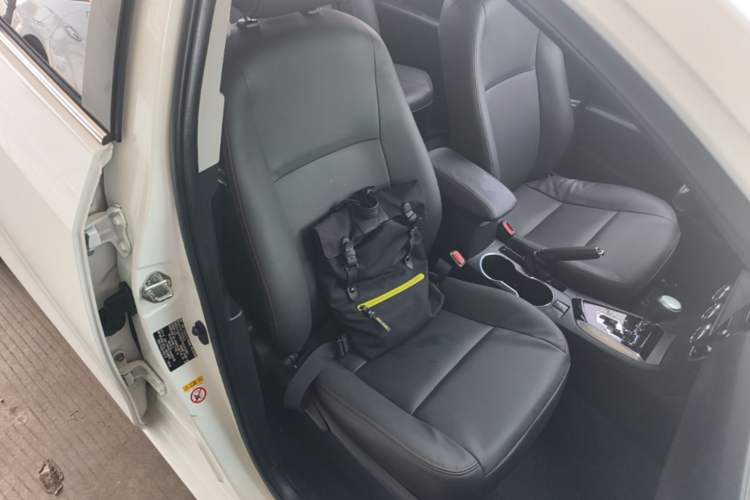 Used Toyota Corolla 2017 1.6L CVT GL Right Front Seat