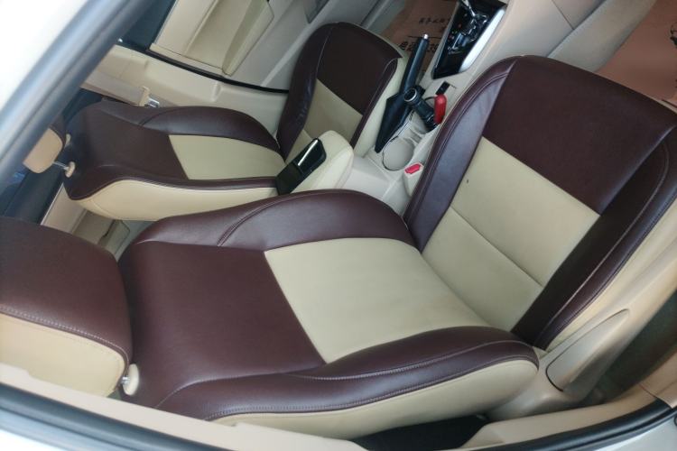 Used Toyota Corolla 2017 1.6L CVT GL Right Front Seat