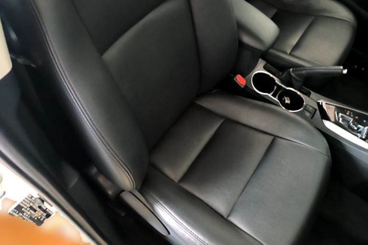 Used Toyota Corolla 2017 Revised Version 1.2T S-CVT GL Right Front Seat