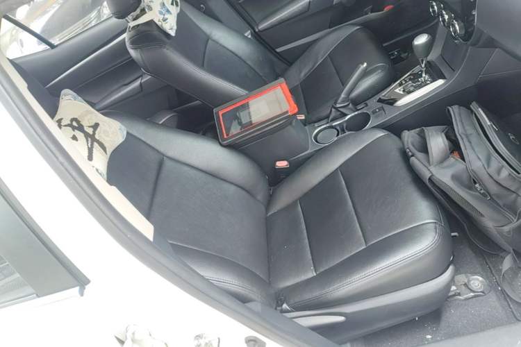 Used Toyota Corolla 2017 1.6L CVT GL Right Front Seat