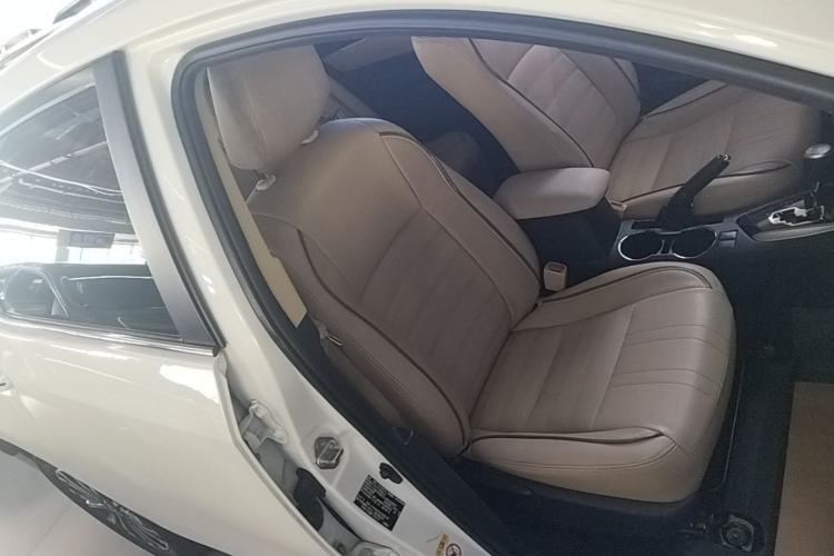 Used Toyota Corolla 2017 Revised Version 1.2T S-CVT GL Right Front Seat