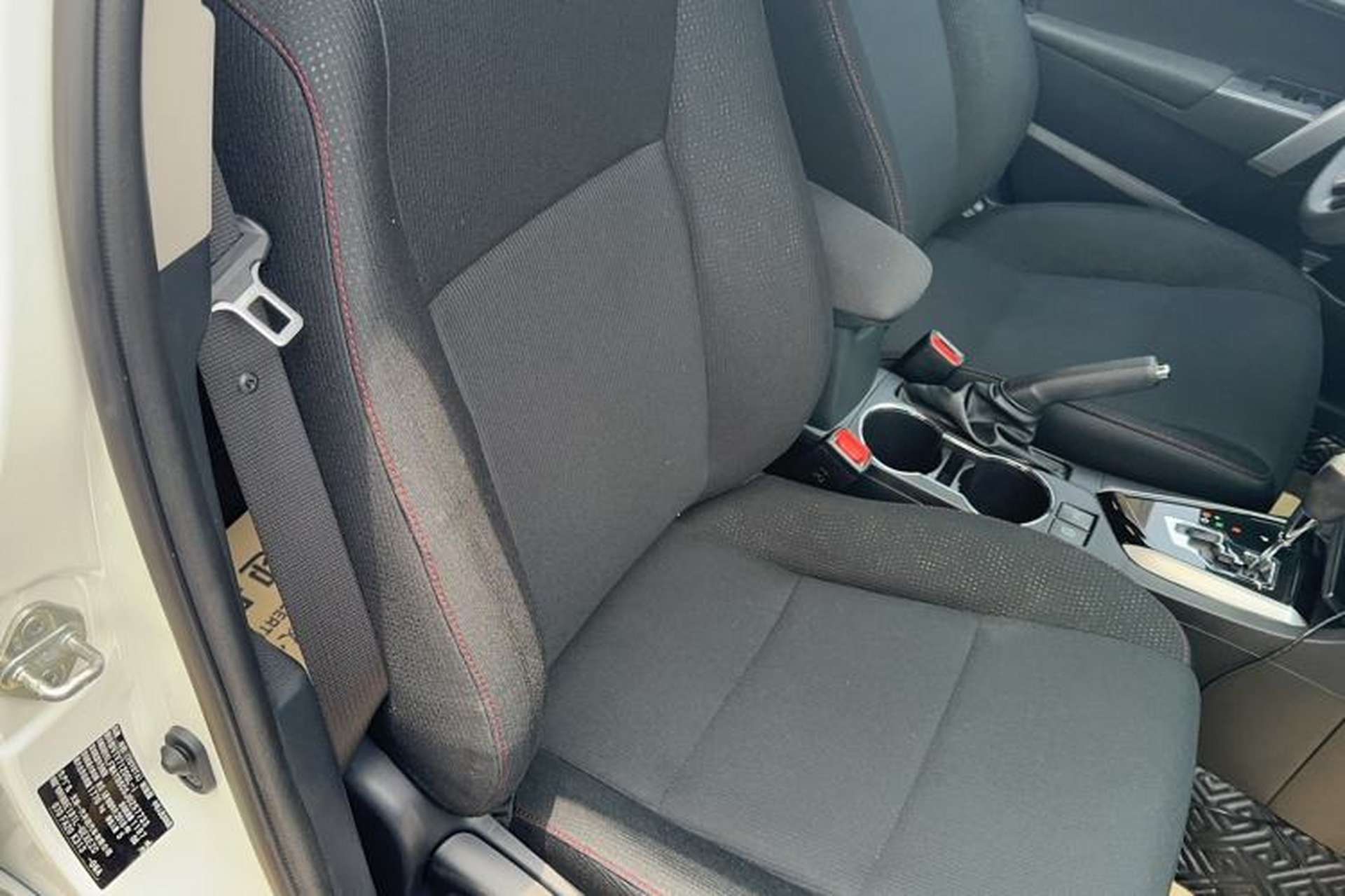 Used Toyota Corolla 2017 Revised Version 1.2T S-CVT GL-i Right Front Seat