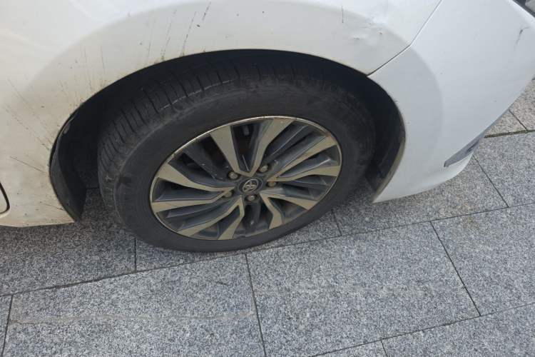 Used Toyota Corolla 2017 Revised Dual-Engine 1.8L E-CVT Leading Edition Right Front Wheel Hub