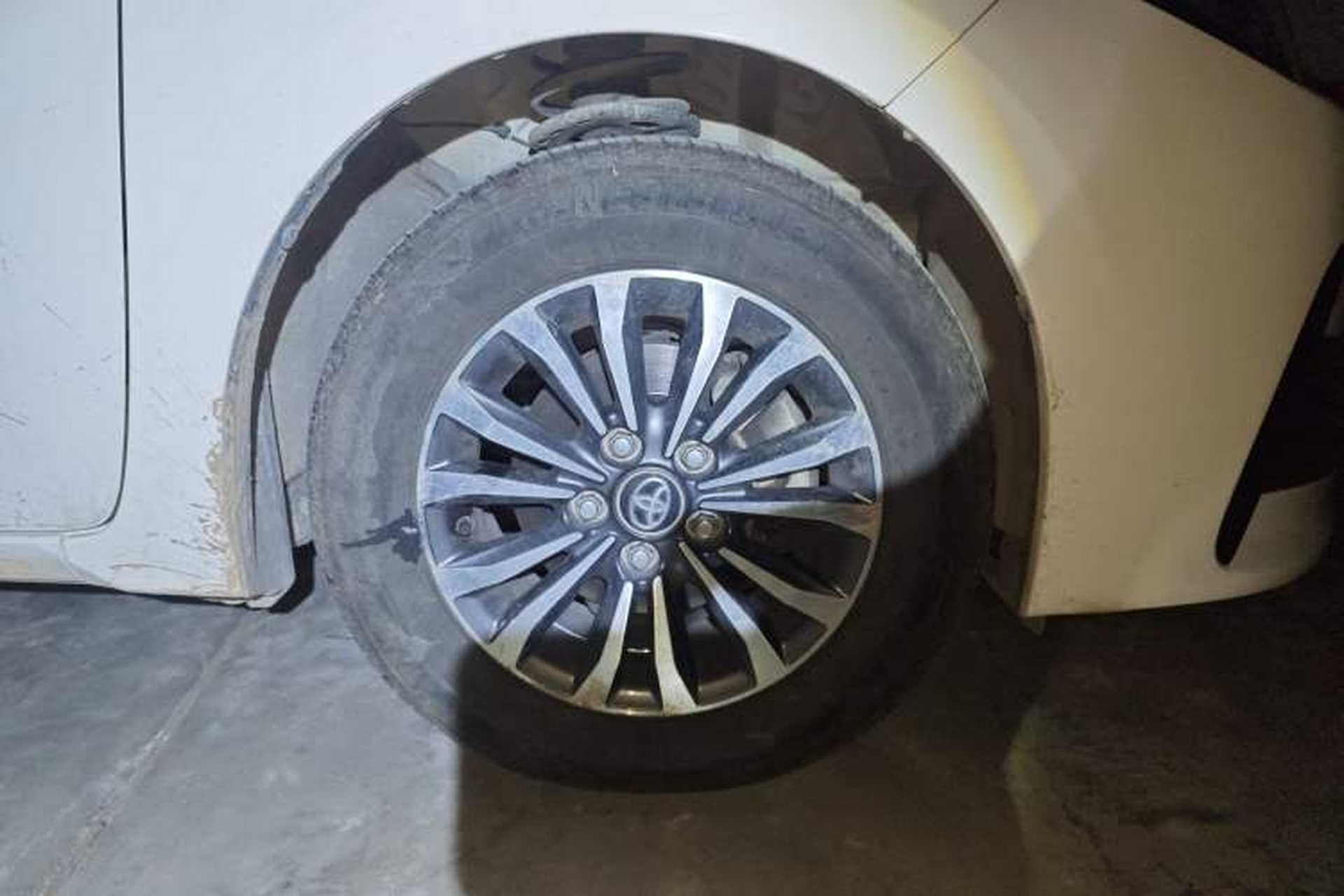 Used Toyota Corolla 2017 Revised Version 1.2T S-CVT GL Right Front Wheel Hub