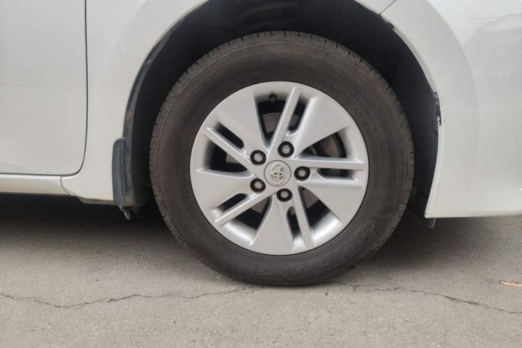 Used Toyota Corolla 2017 1.2T Manual GL Right Front Wheel Hub