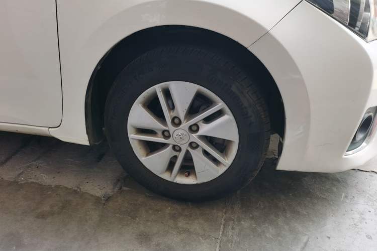 Used Toyota Corolla 2017 1.2T Manual GL Right Front Wheel Hub