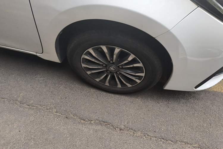 Used Toyota Corolla 2017 Revised Version 1.2T S-CVT GL Right Front Wheel Hub