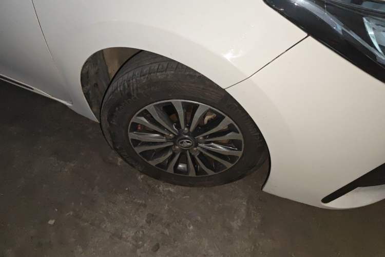 Used Toyota Corolla 2017 Revised Version 1.2T S-CVT GL-i Right Front Wheel Hub