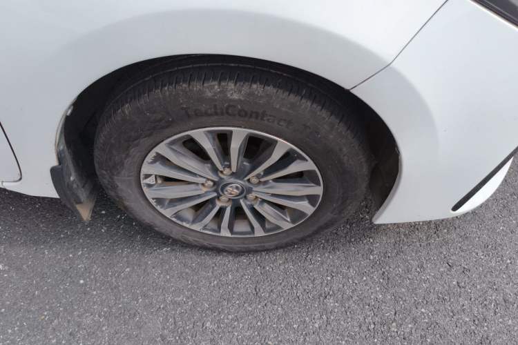 Used Toyota Corolla 2017 Revised Version 1.2T S-CVT GL Right Front Wheel Hub
