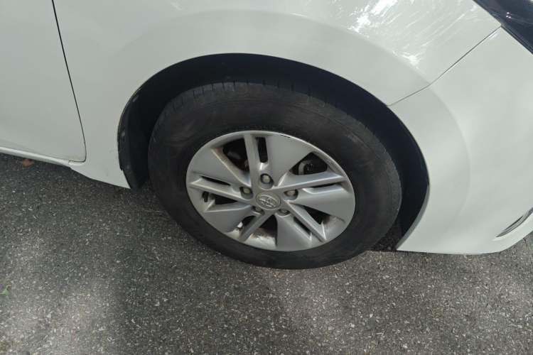 Used Toyota Corolla 2017 1.2T CVT GL Right Front Wheel Hub